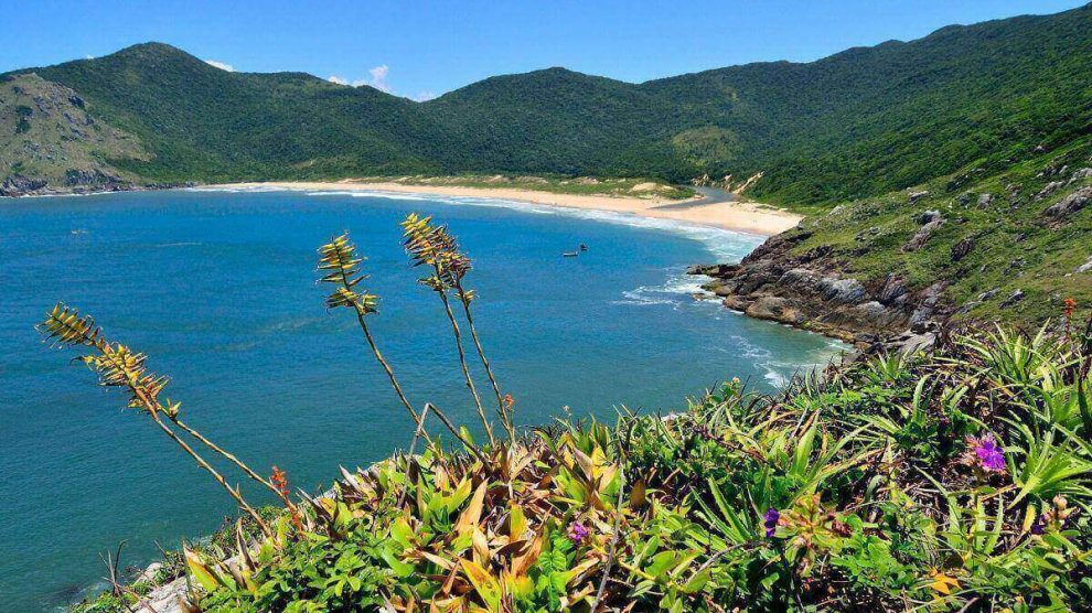 Praias escondidas no Brasil para conhecer!