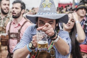 Oktoberfest Blumenau: Dicas de como se planejar