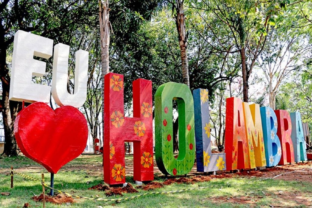 Letreiro Eu amo Holambra