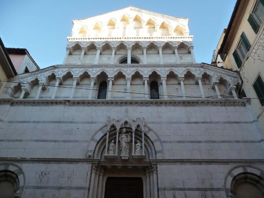 Igreja de San Michele in Borgo