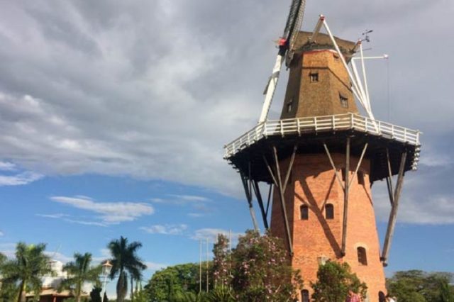 Moinho Povos Unidos Holambra-SP