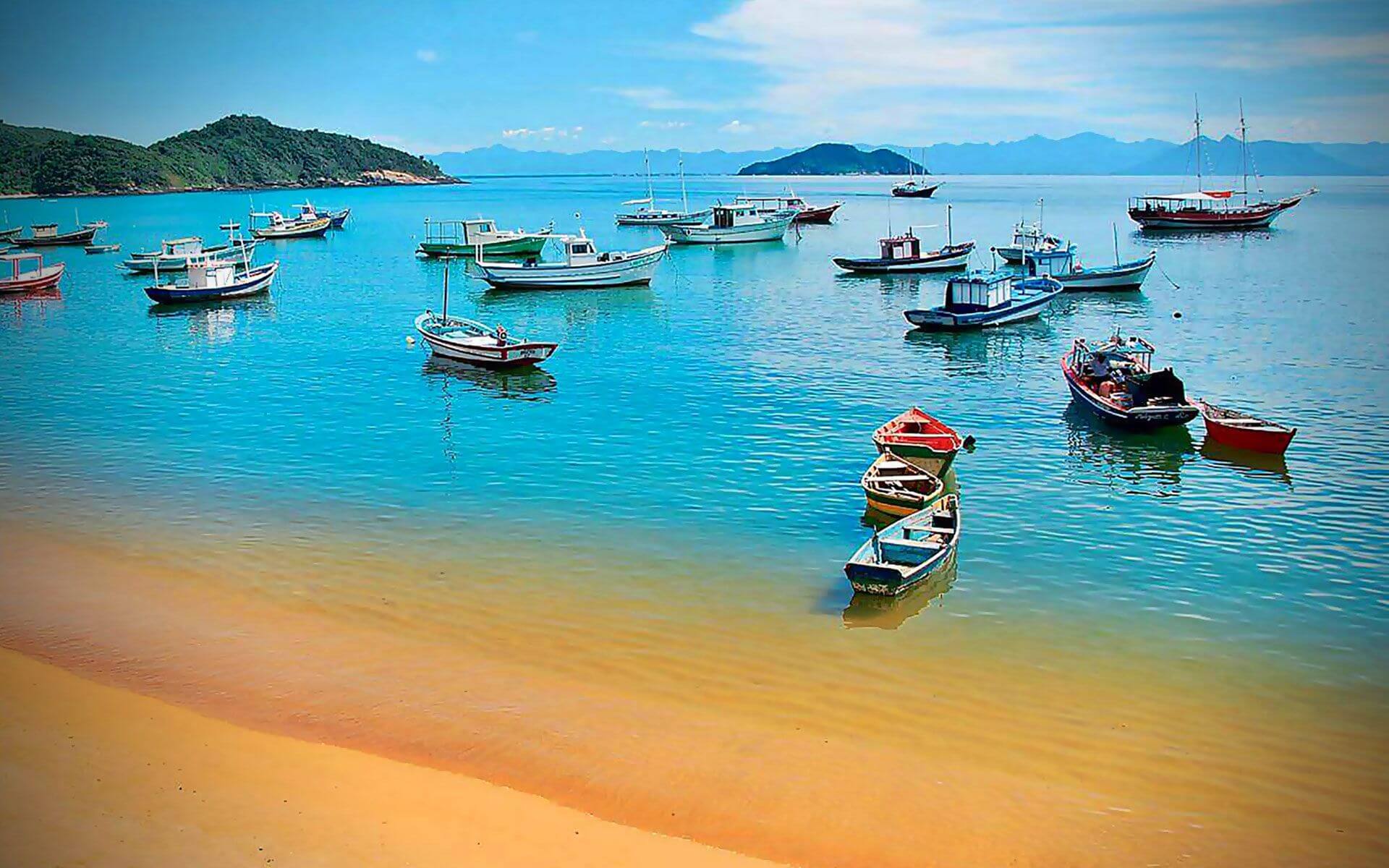 Armação de Búzios - barcos