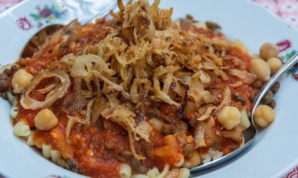 Kushari, Prato típico Egipcio - Gastronomia