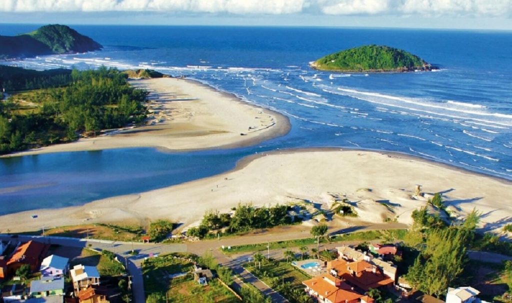 Praia de Ibiraquera