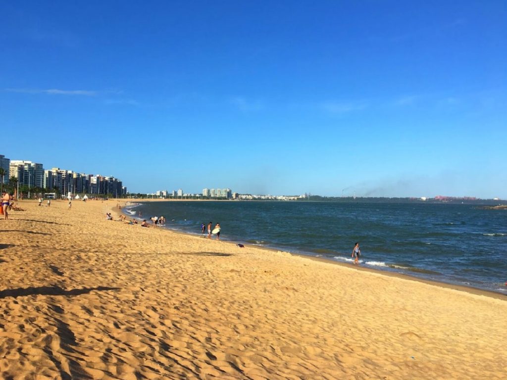 Praia de Camburi