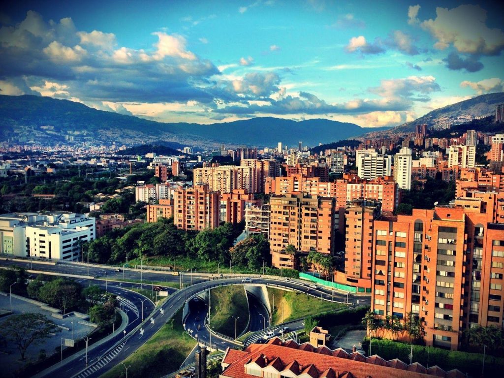 Por que visitar Medellín? - Dicas de Viagem | iFriend