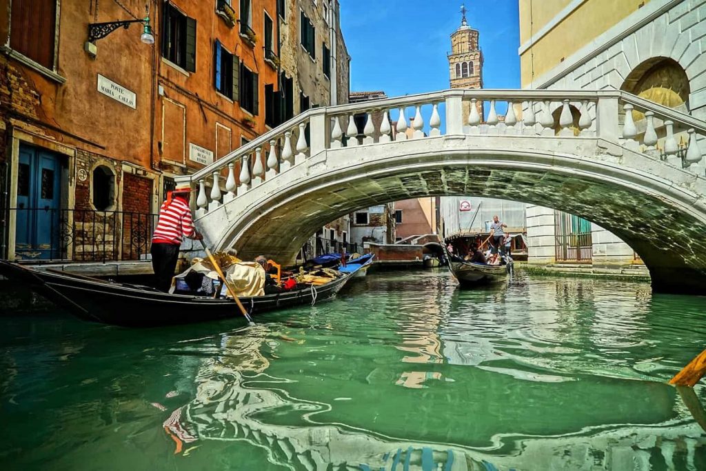 Passeio de Gôndola em Veneza