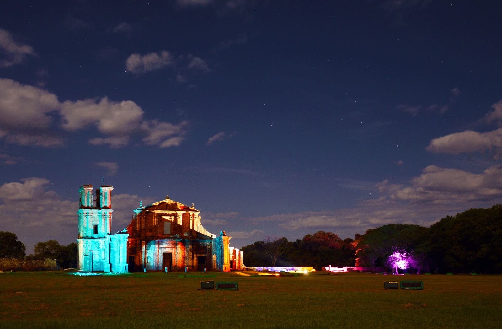 Espetáculo de Som e Luz nas ruínas-2