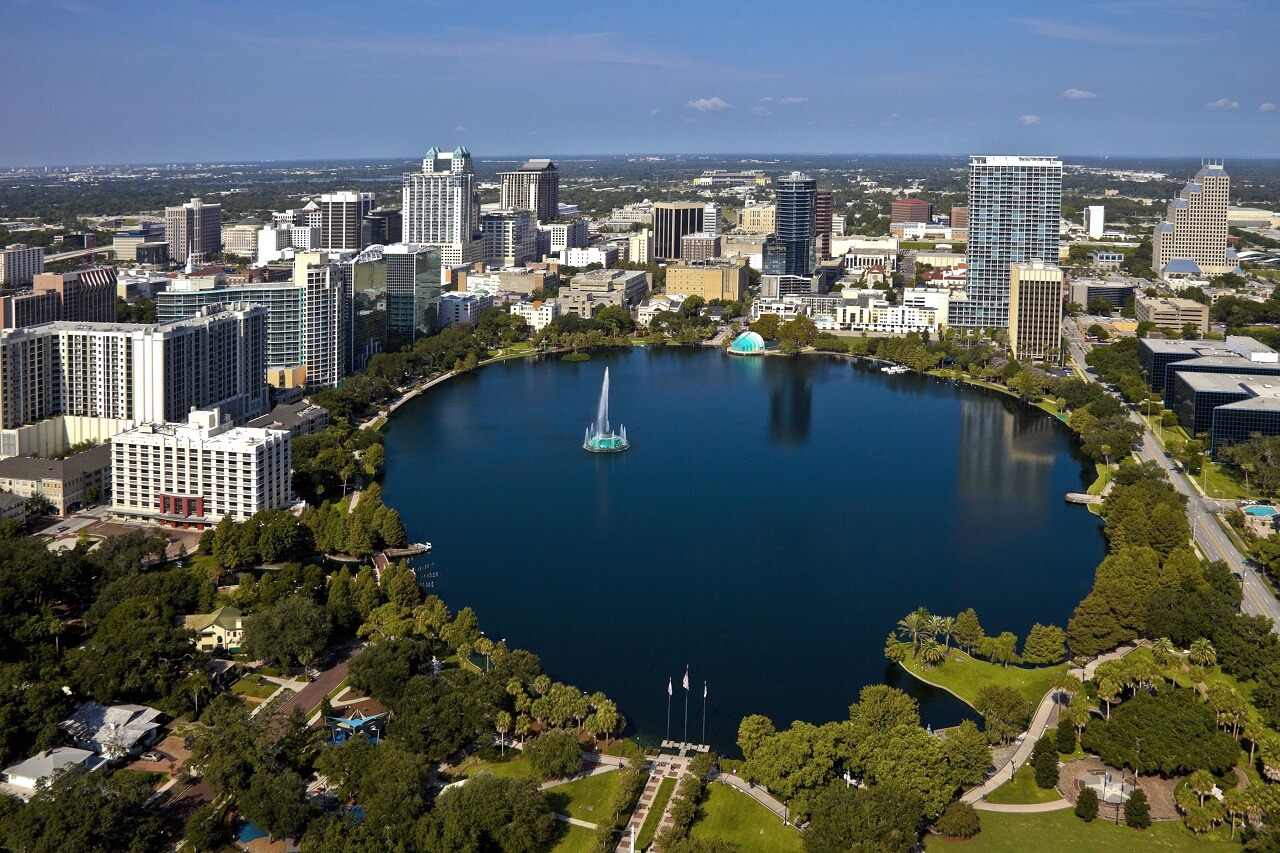 Lake Eola Park - Orlando Florida