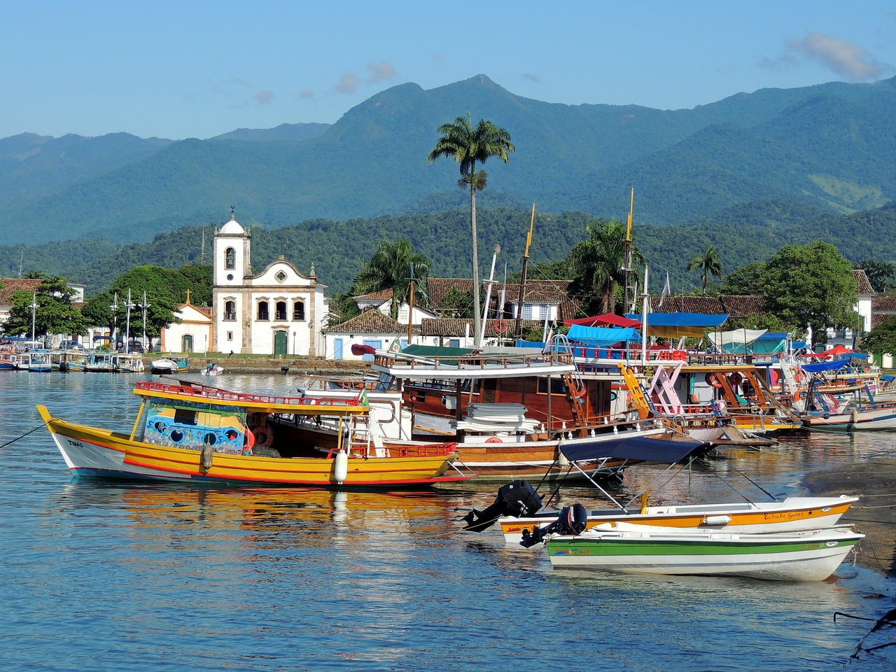 paraty-barcos-ifriend
