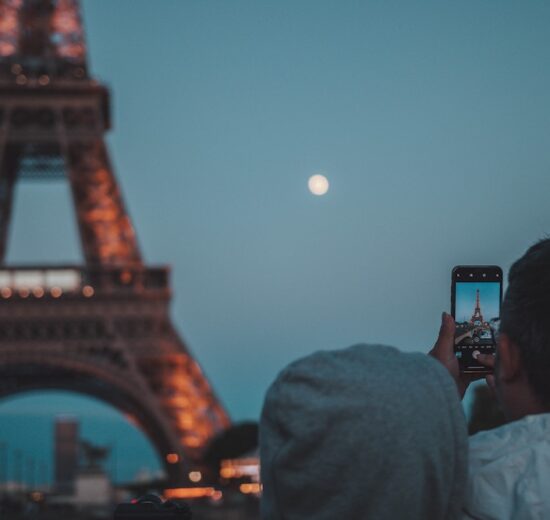 City Tour em Paris com Guia Brasileiro | iFriend