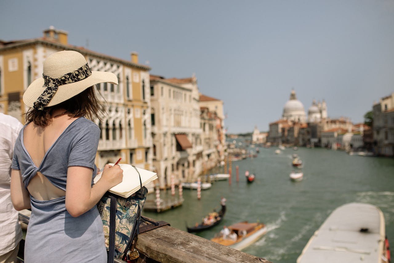 Guia Brasileiro Em Veneza | iFriend